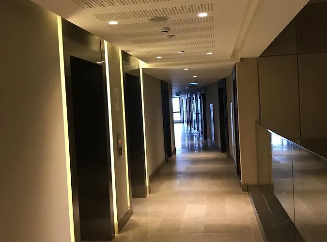 Merter בית הארחה 3*